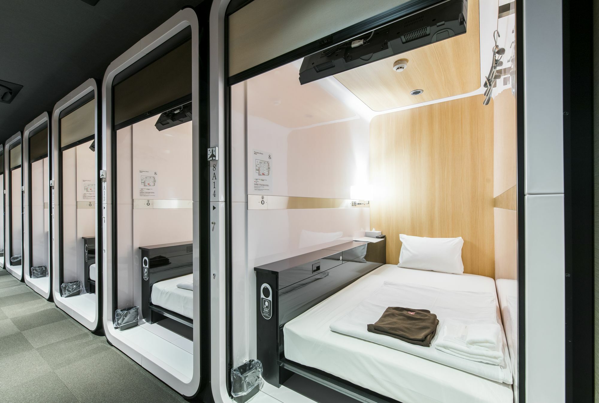 First Cabin Kyoto Kawaramachi Sanjo Luaran gambar